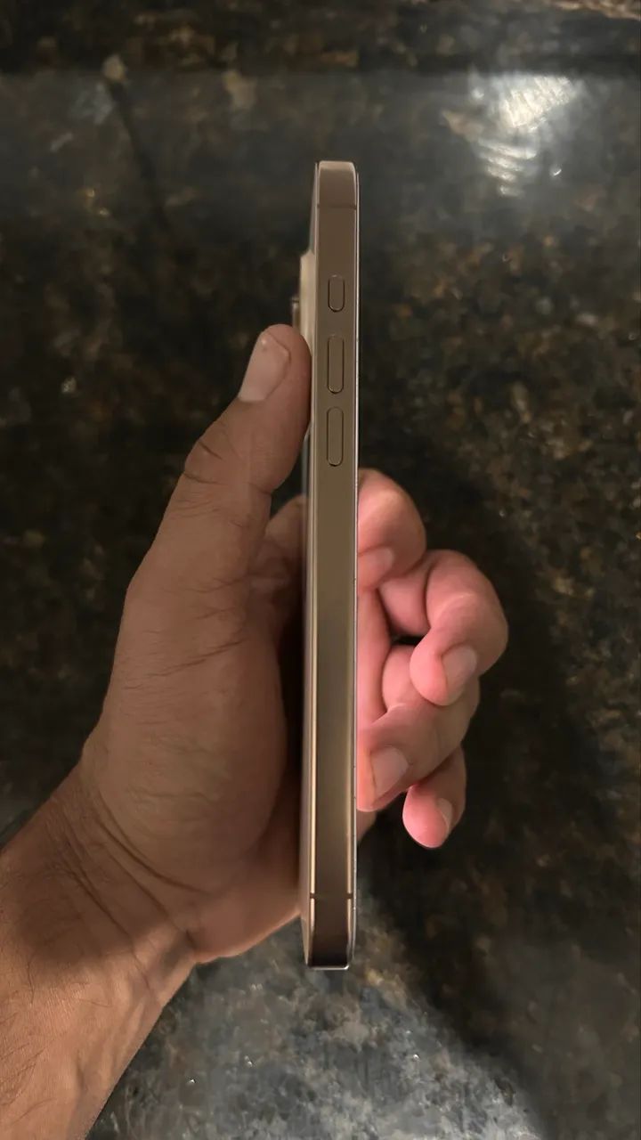 iPhone 16 PRÓ MAX 256 - Foto 4