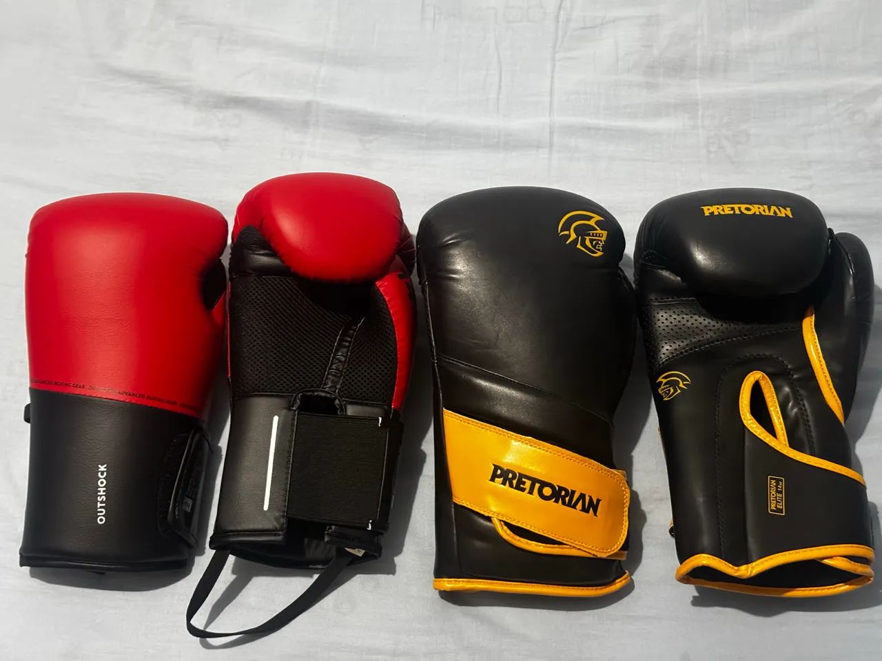 2 pares de luvas de boxe