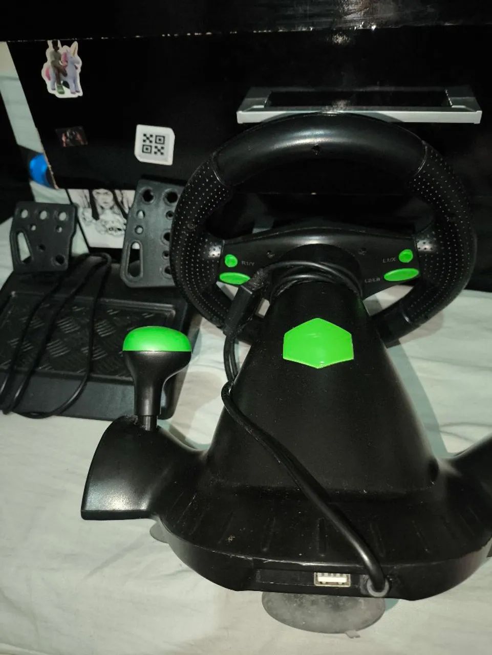 Volante Knup PC/PS3 com Pedais e Câmbio - Foto 3