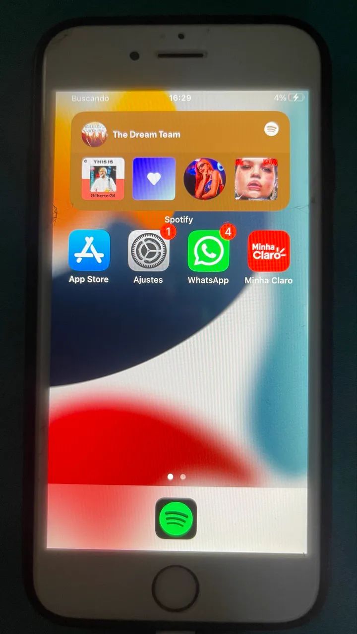 IPhone 6s super conservado - vai com bateria nova