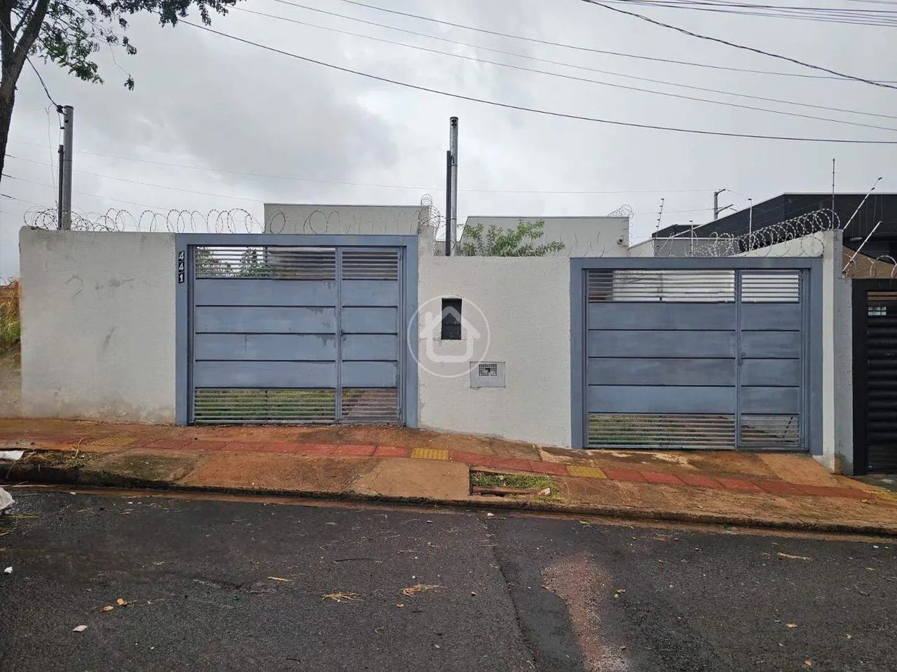 CASA NOVA NUNCA HABITADA, COM 1 QUARTOS E 1 SUITE