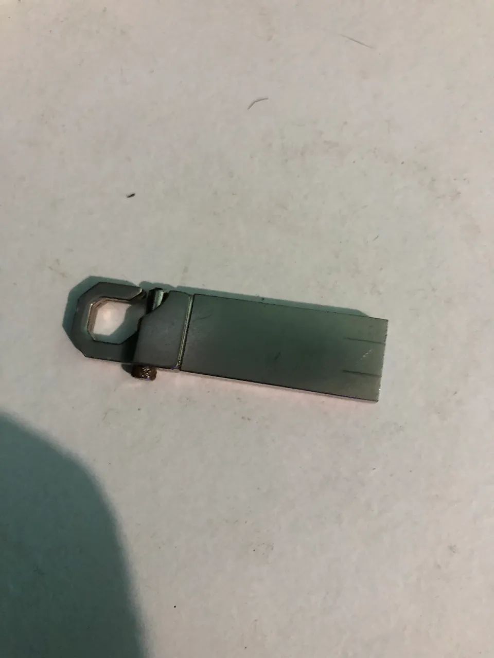 Pendrive de 128gb prata