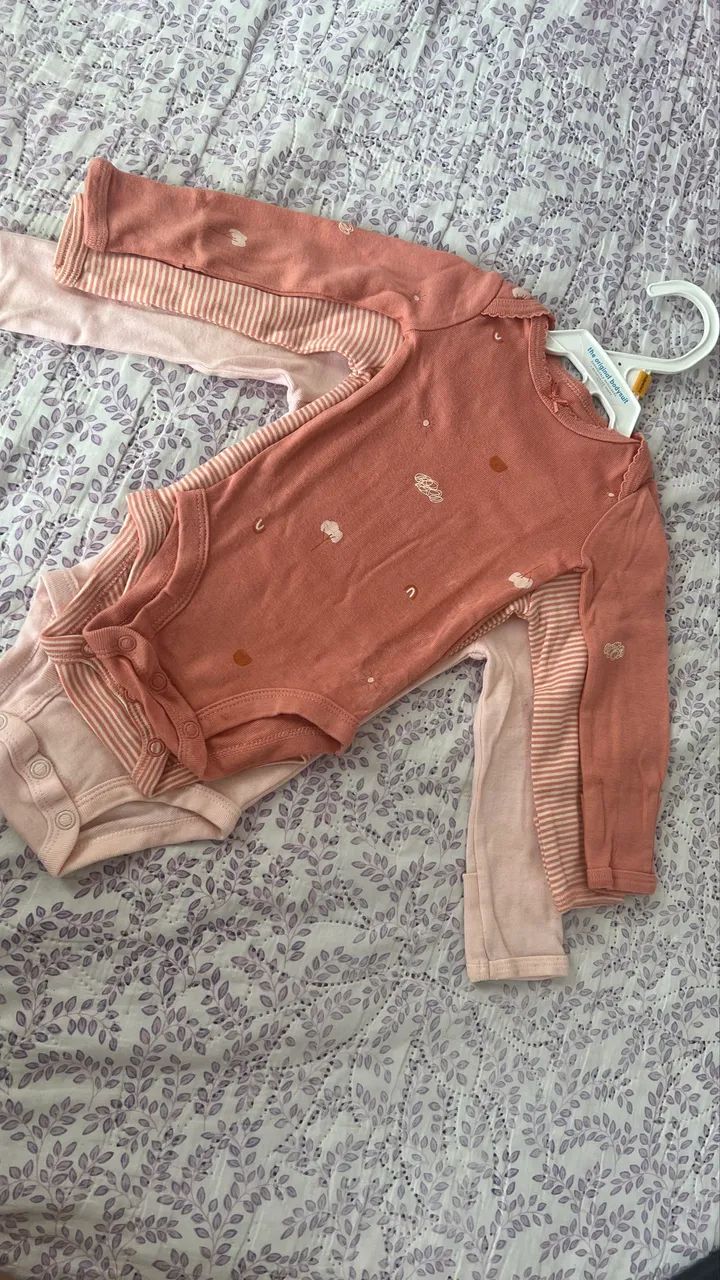 Carters Recém Nascida  - Foto 4