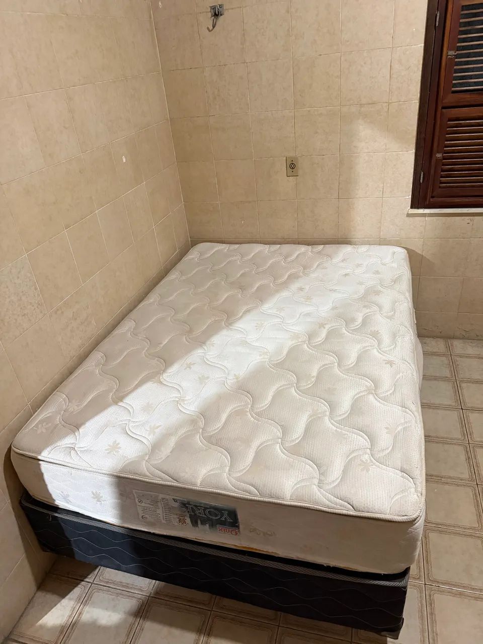 Cama Box com colchão  - Foto 3
