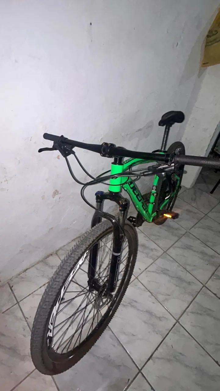 Bicicleta aro 29 - Foto 2