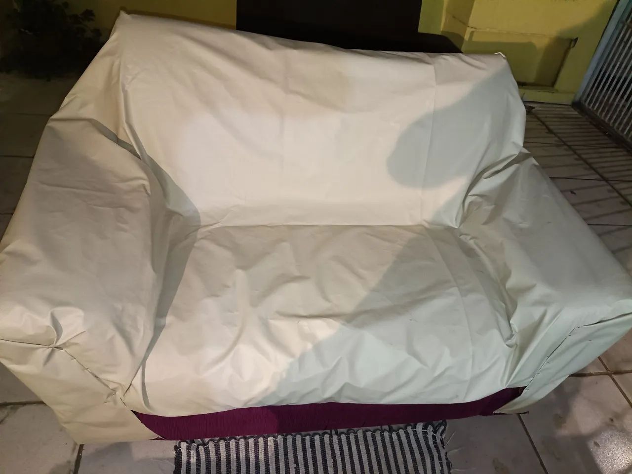 Sofá 2 lugares 