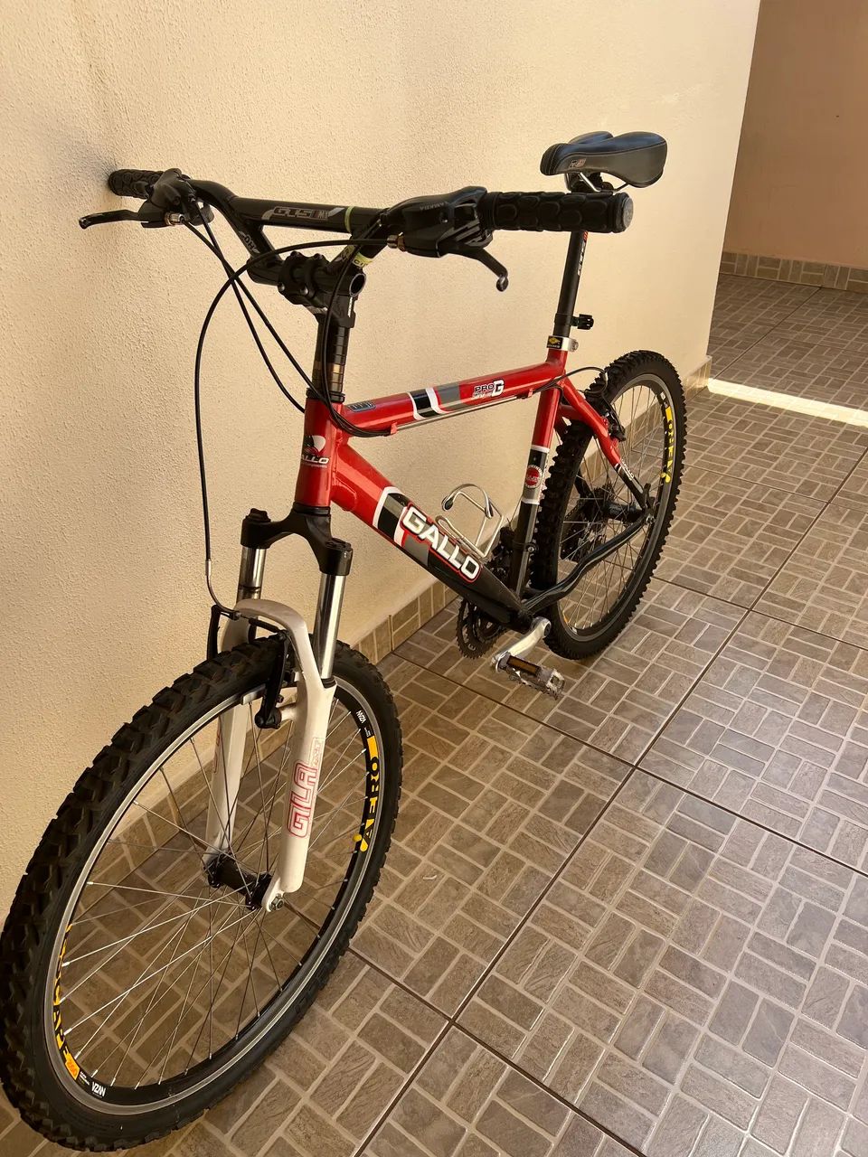 Bicicleta Aro 26 com 21 marchas  - Foto 5