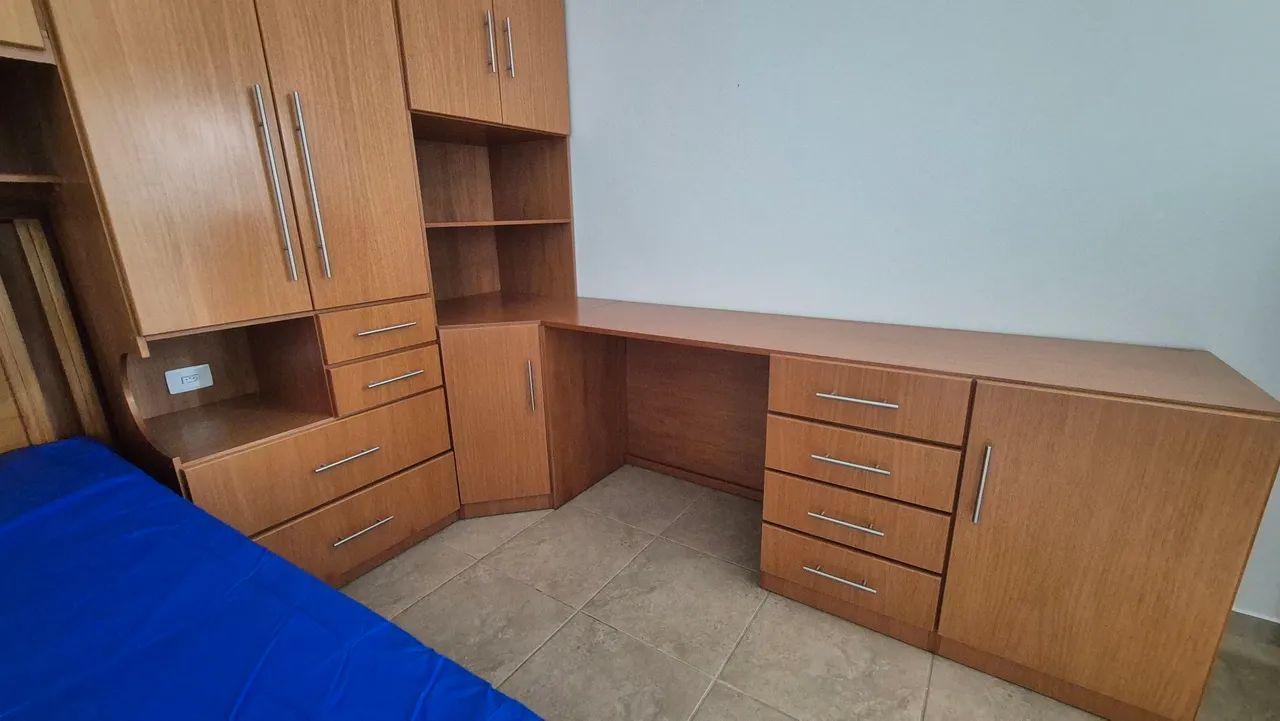 Guarda Roupa Madeira Maciça - Foto 3
