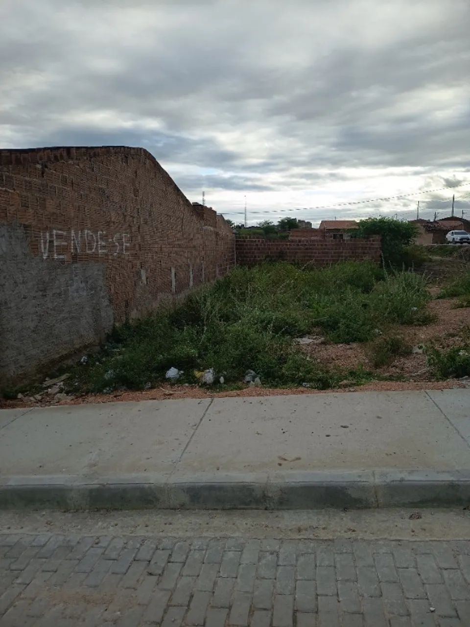 Terreno 8 x 21 quitado 