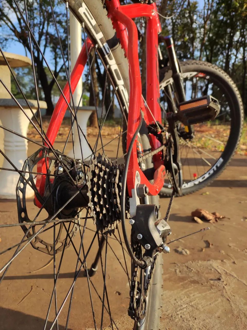 Bicicleta Aro 29 KSW - Foto 3