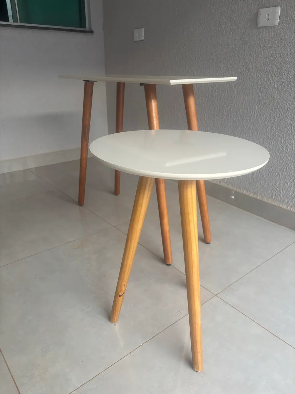Aparador + Mesa de Canto - Foto 2