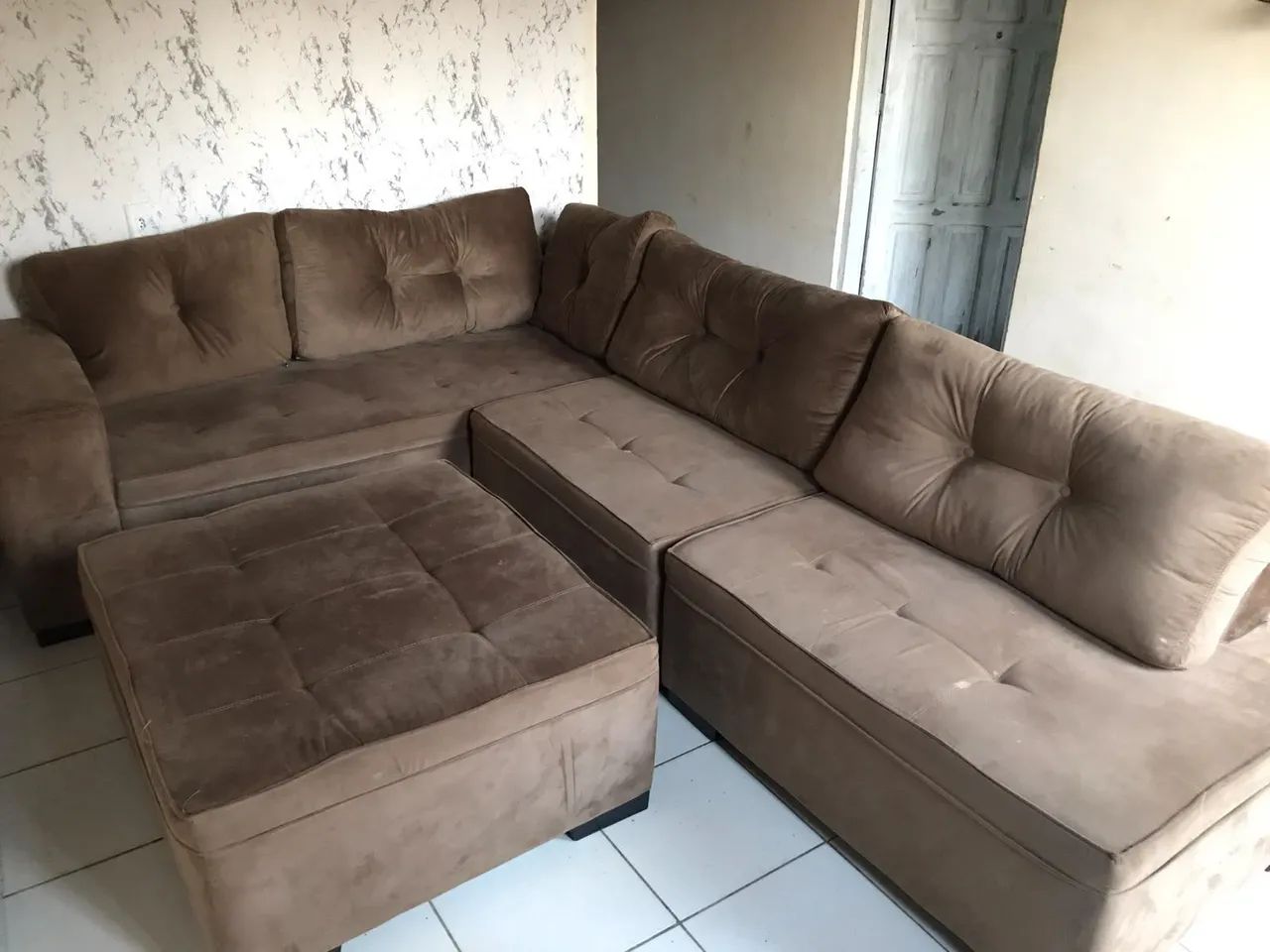 Vende-se sofá 5 meses de uso 