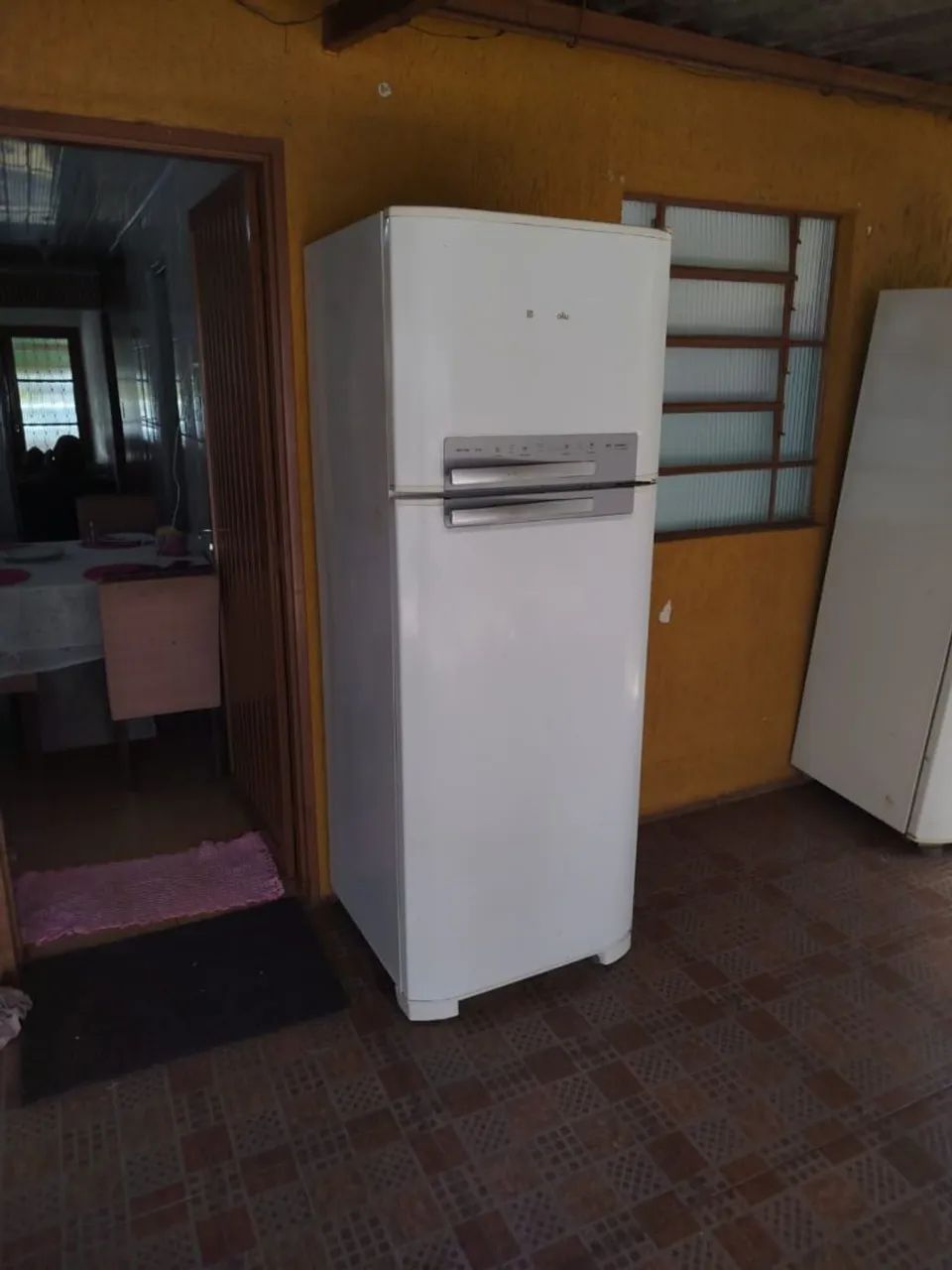 Geladeira Eletrolux Frost Free funcionando perfeitamente  - Foto 4