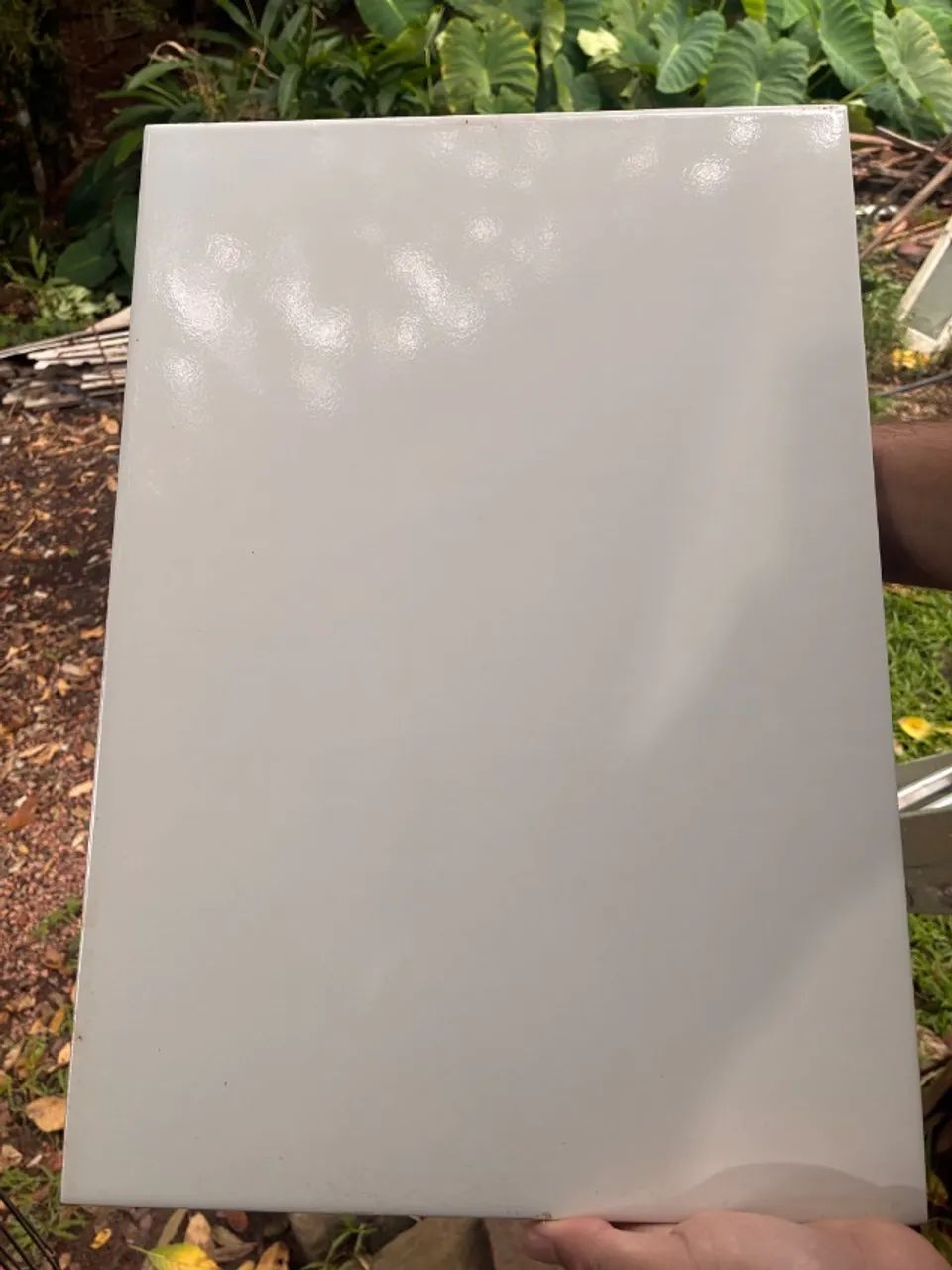 Vendo azulejo branco brilhante 32x45 (Formigres - Classe A) ? Sobra de obra - tudo novo!