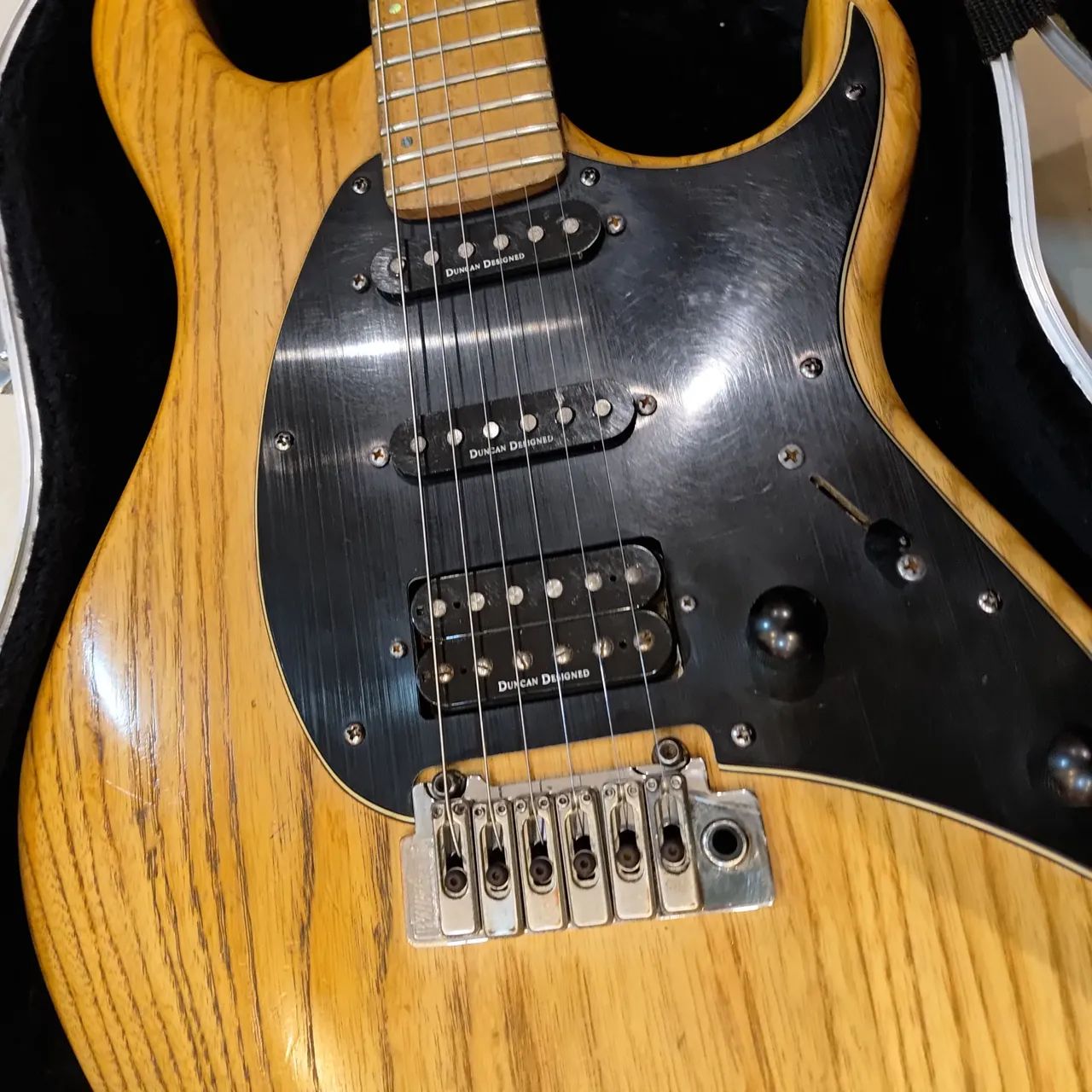 Guitarra Cort G260 CE  - Foto 4