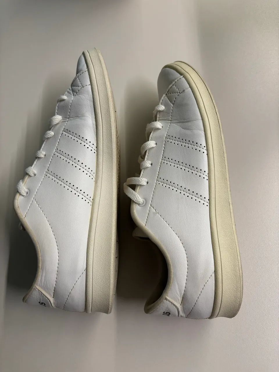 Tênis Adidas Advantage Base
