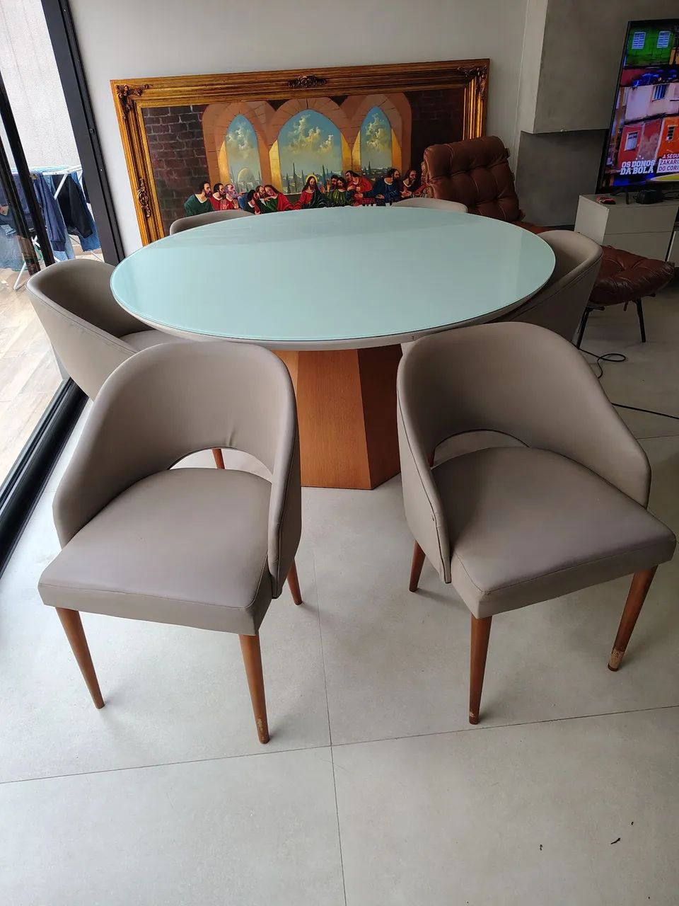 Mesa de jantar redonda 1,5m diâmetro - Foto 2
