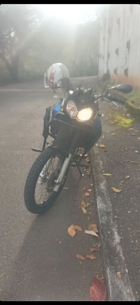 Tenere 250 - Foto 3