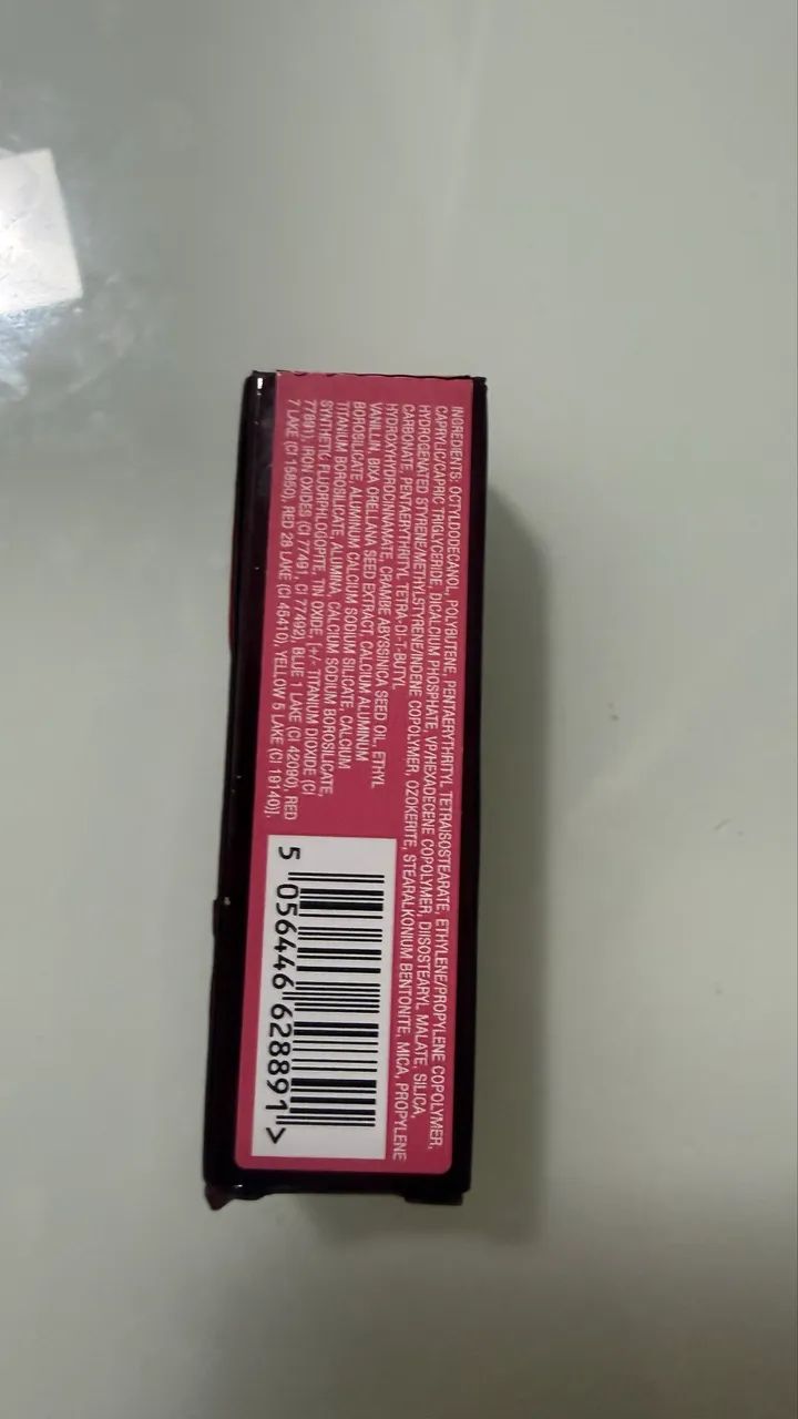 Batom charlotte Tilbury cor candy chic  - Foto 3