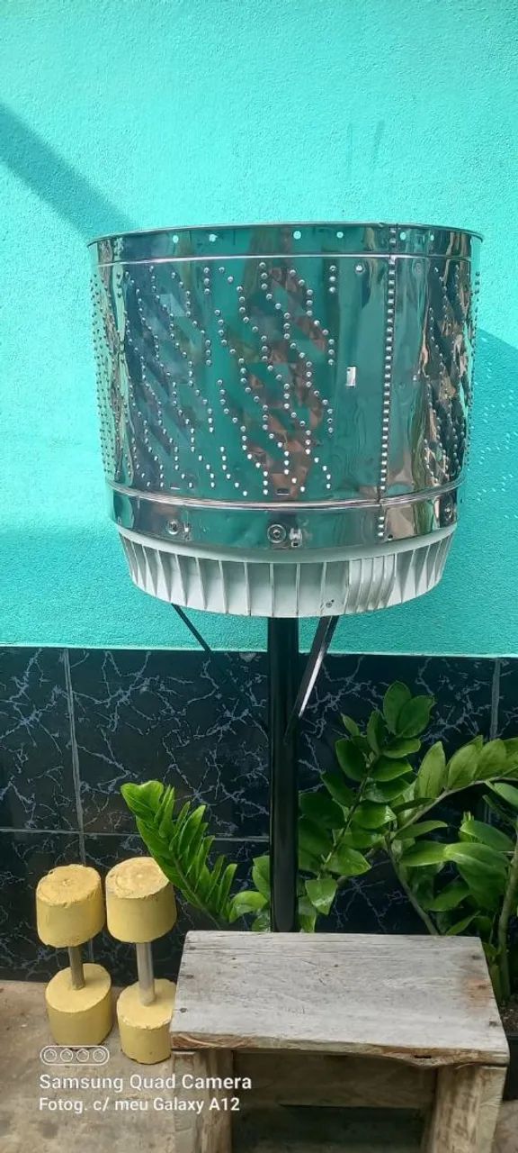 Lixeira de inox grande  - Foto 3