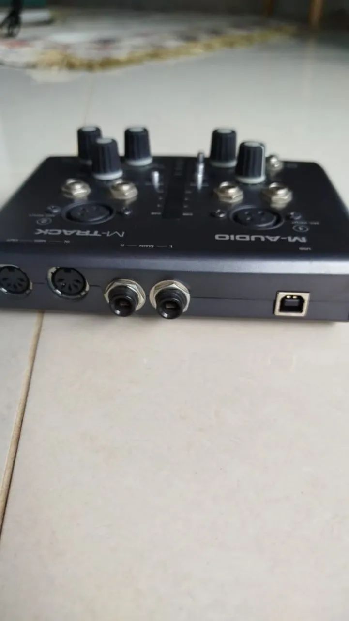 CLÁSSICA: M-AUDIO M-TRACK INTERFACE DE ÁUDIO USB - Foto 2
