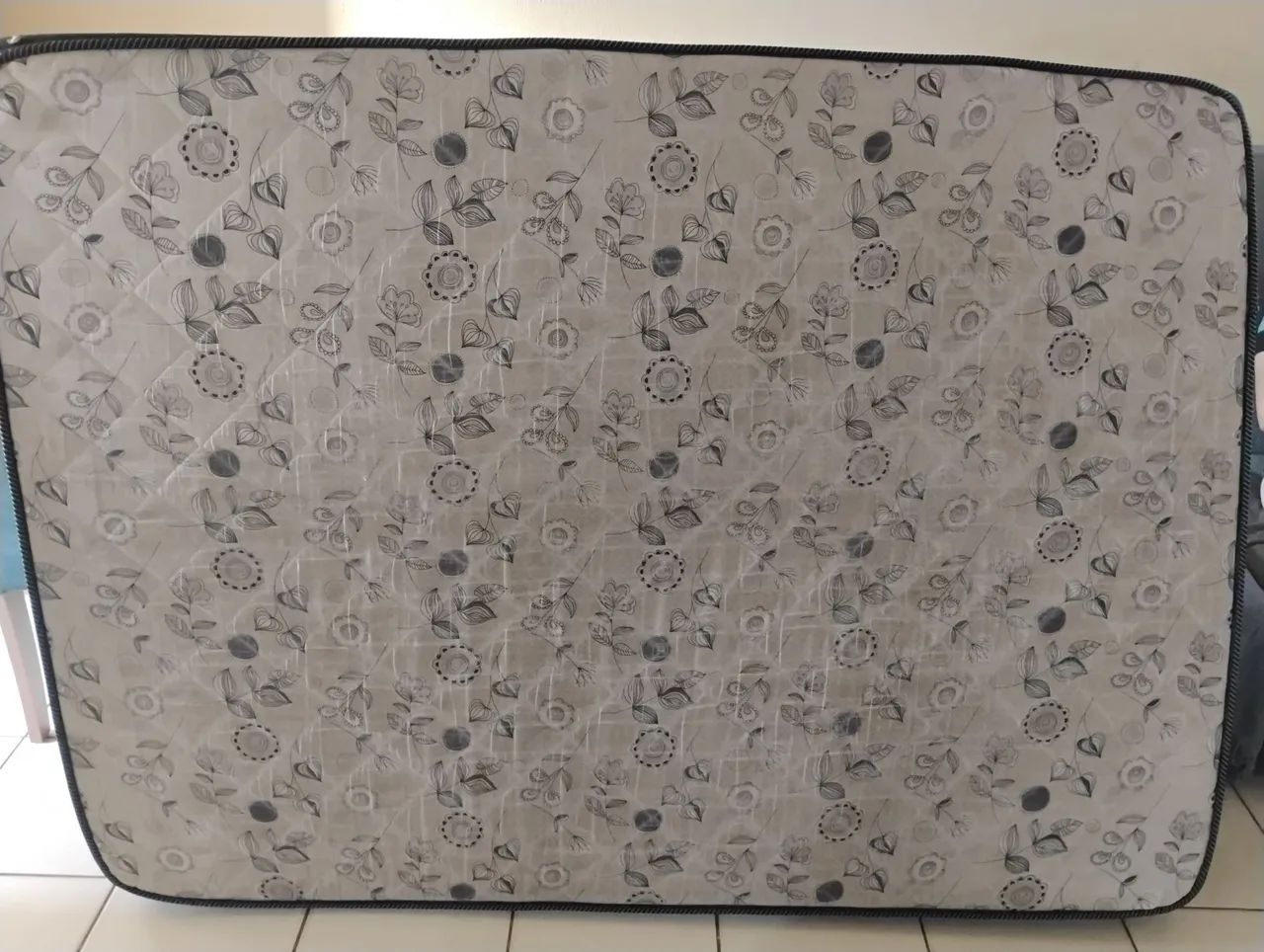 Vendo colchão casal espuma 250