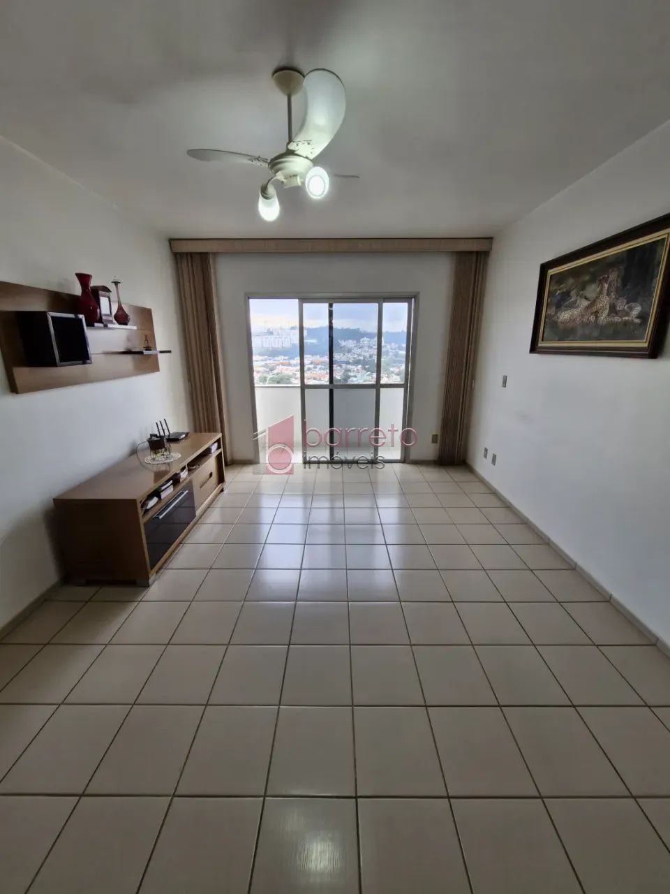 APARTAMENTO SEMI MOBILIADO NO EDIFÍCIO LIBERDADE - JUNDIAI/SP