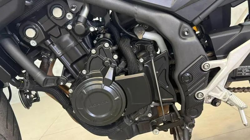 HONDA CB 500F 2023 - Foto 5