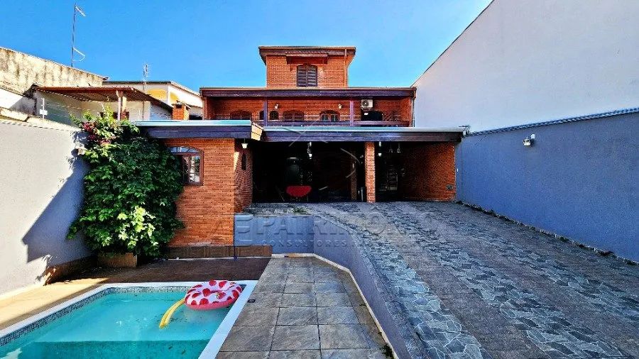 ; CASA; BAIRRO; PARQUE JATAÍ; VOTORANTIM.