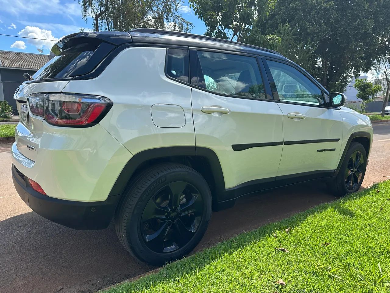 Jeep Compass Longitude 2.0 4X2 Flex 16V Aut. 2020 - Foto 4