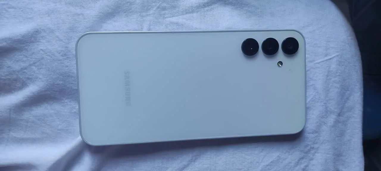 Samsung Galaxy A15 5G 128GB - Excelente Estado / Com Acessórios e Capinhas! - Foto 3