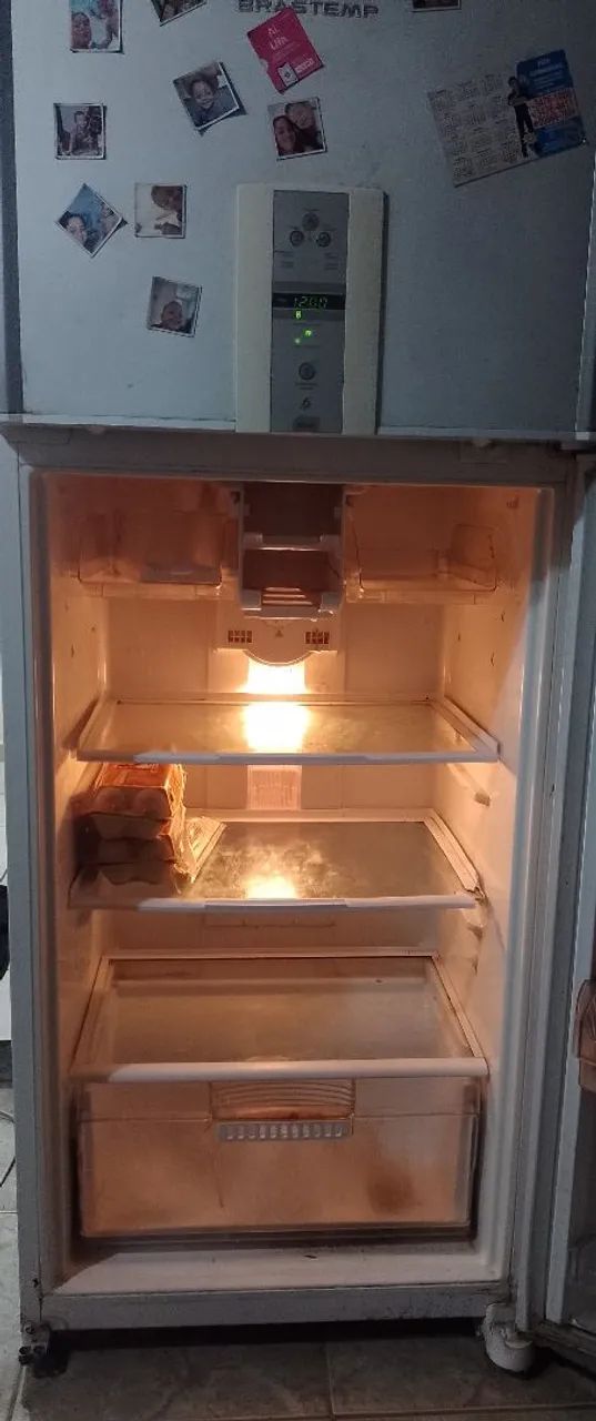 VENDE- SE GELADEIRA  - Foto 3