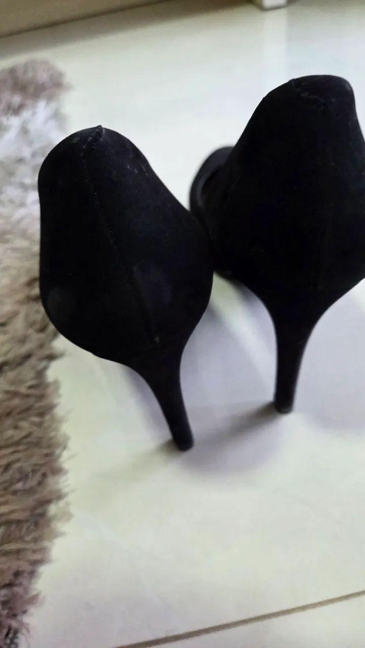 SCARPIN AREZZO PRETO  - Foto 5