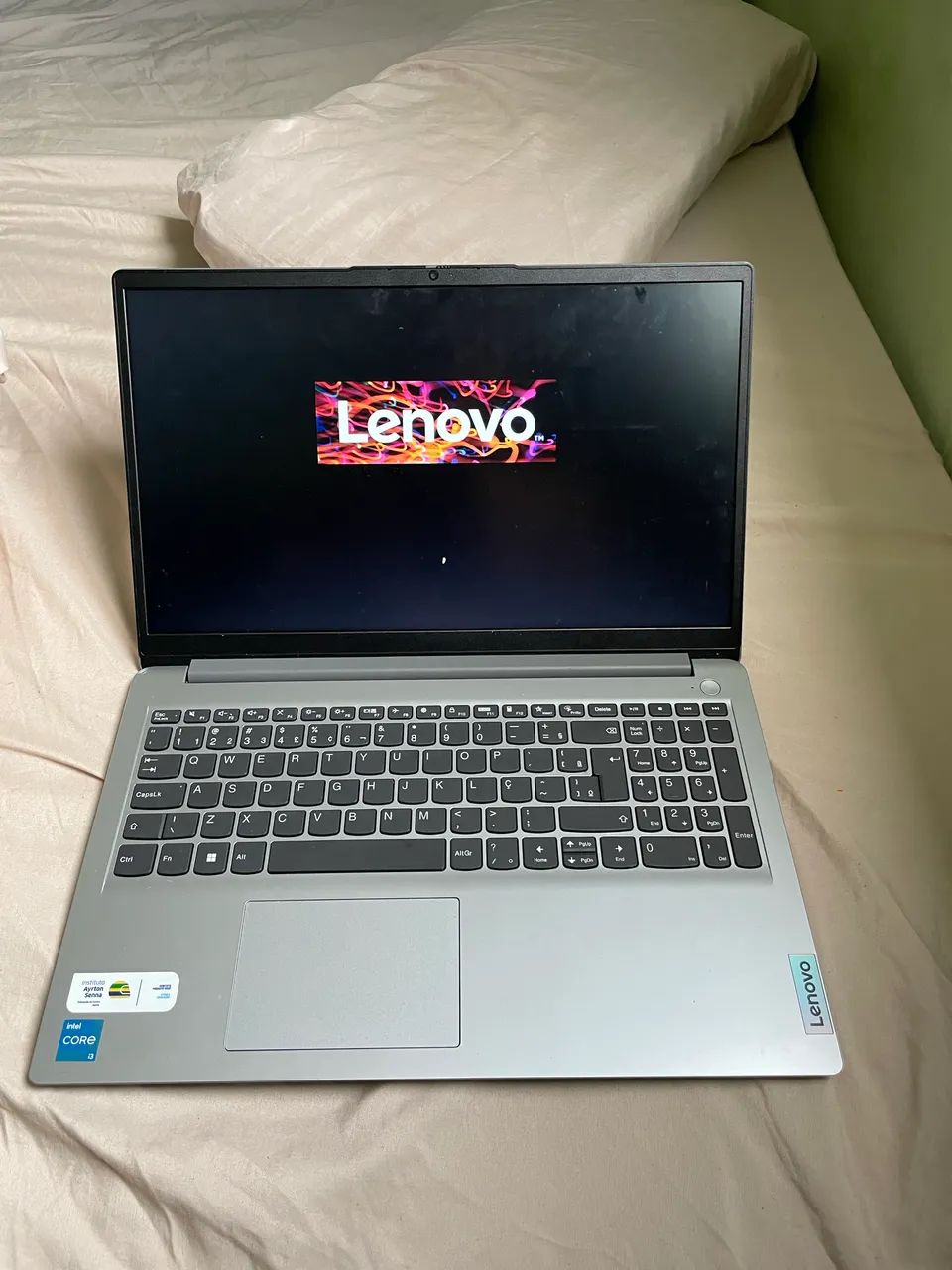 Notebook com pouco tempo de uso  - Foto 2