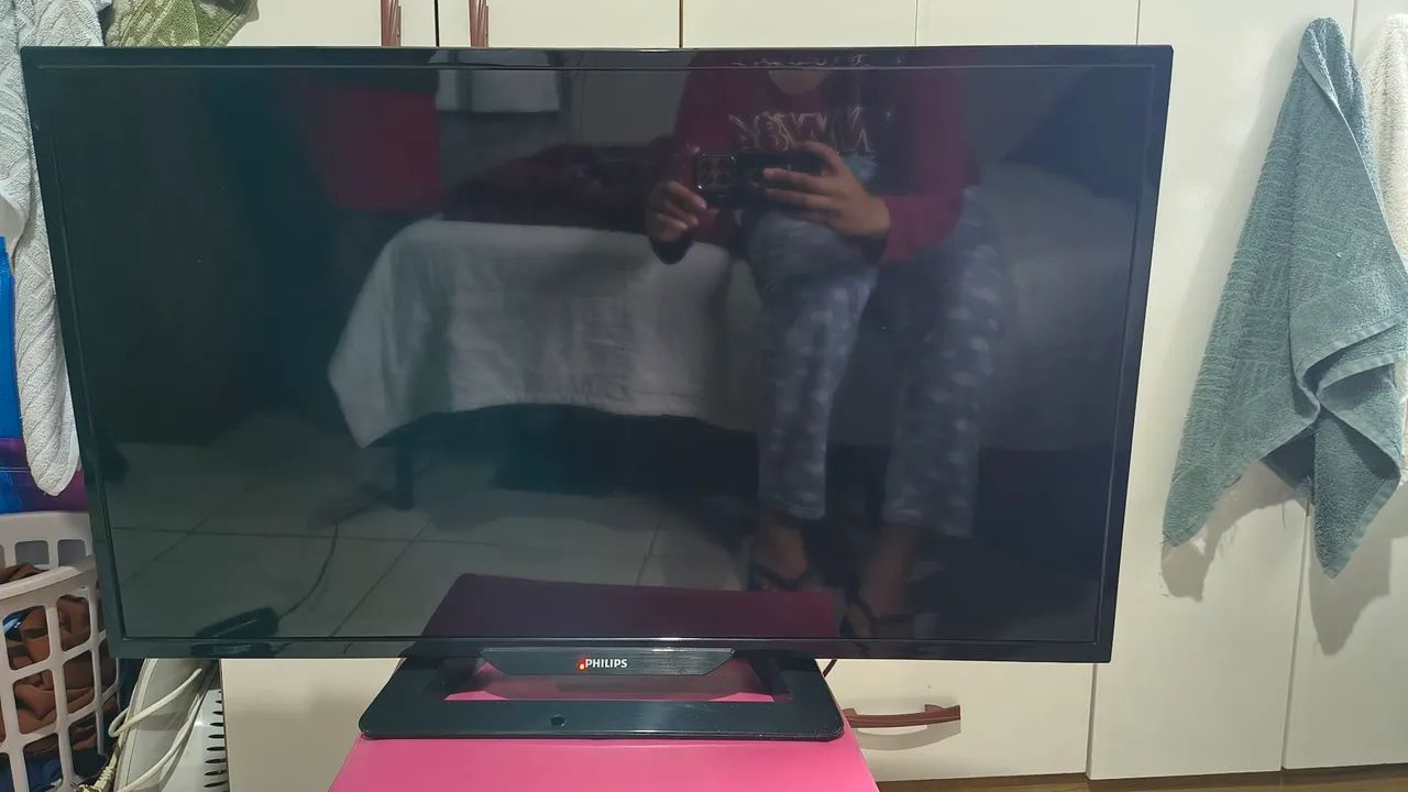 Tv Philips "32" Não é Smart 