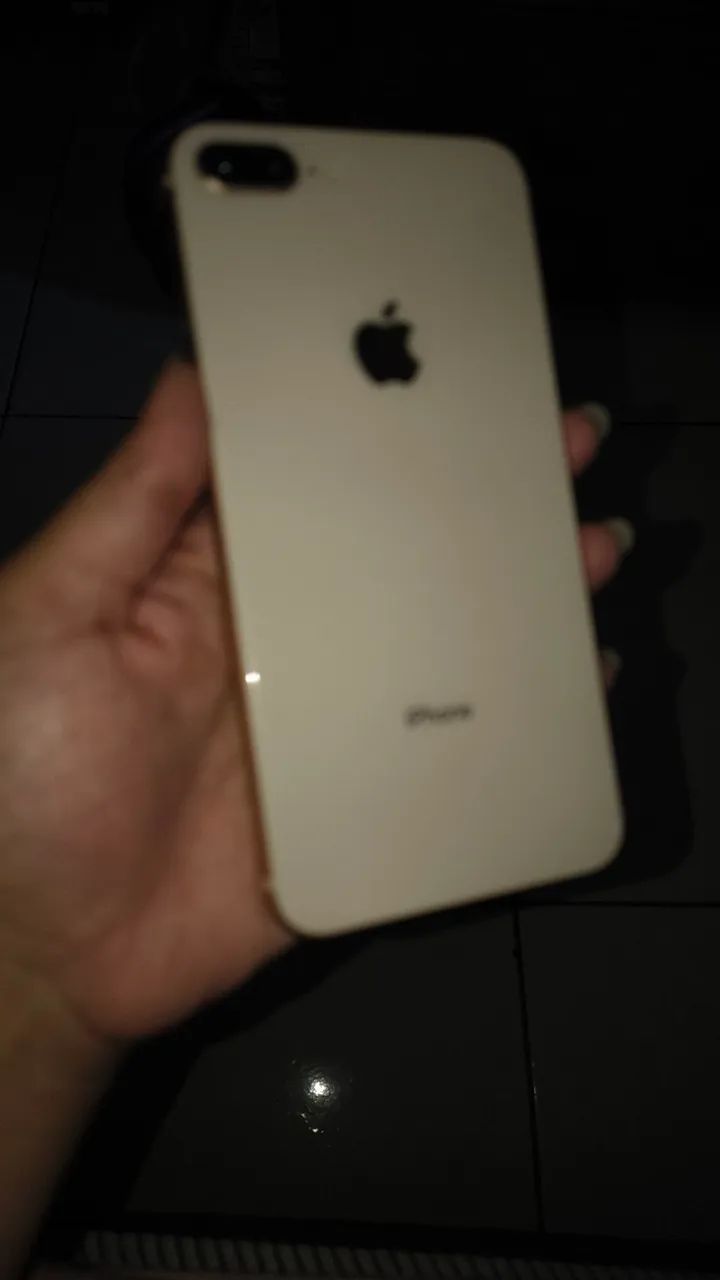 Iphone 8 Plus  - Foto 4