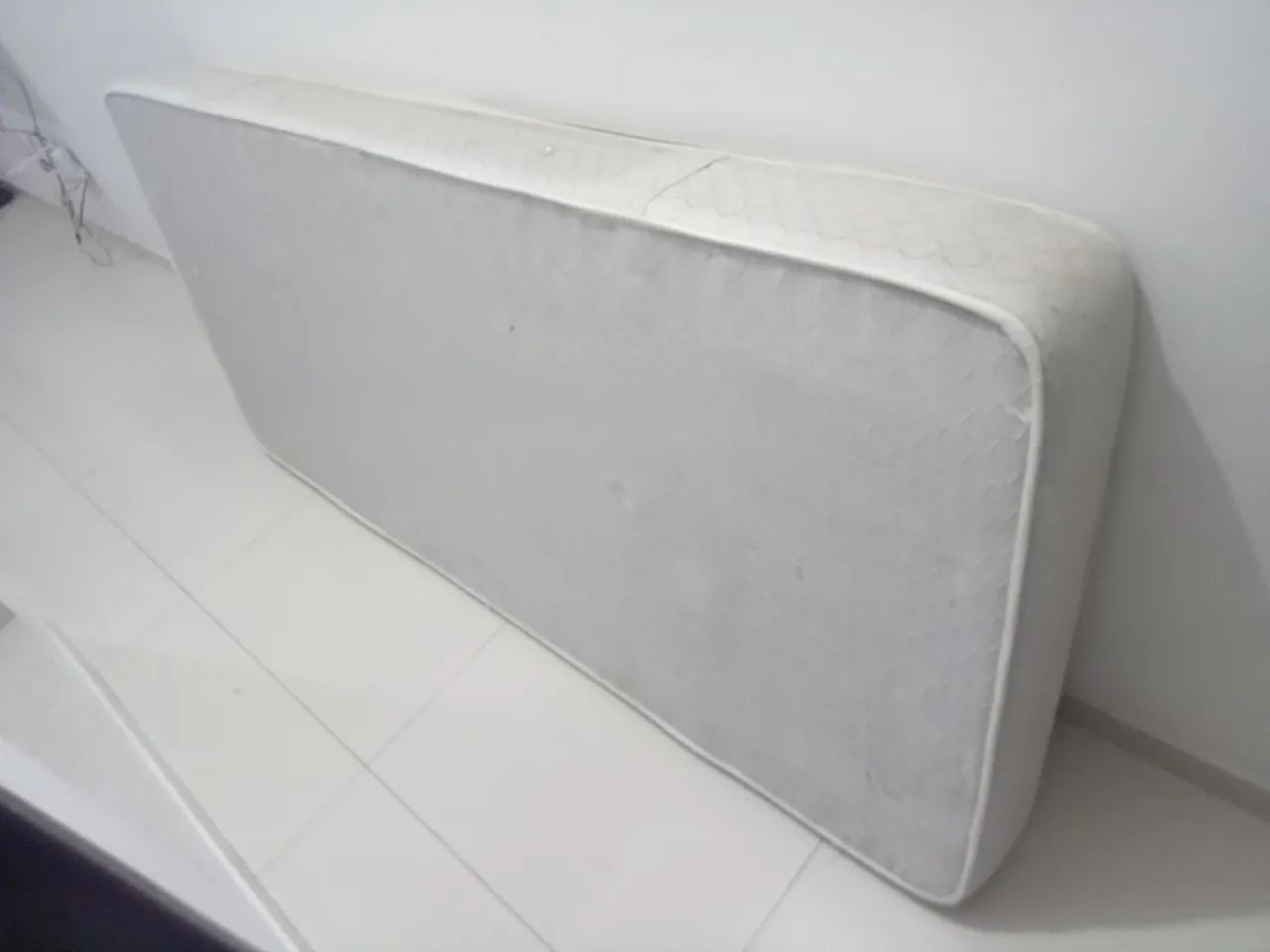 VENDO COLCHAO DE SOLTEIRO ? 