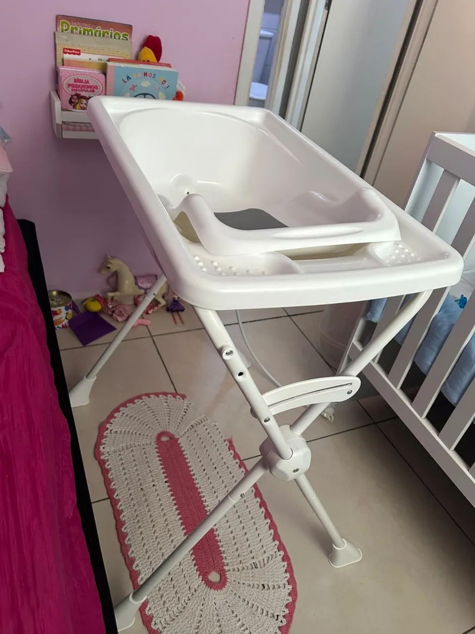 Vendo banheira com pedestal em ótimo estado  - Foto 2