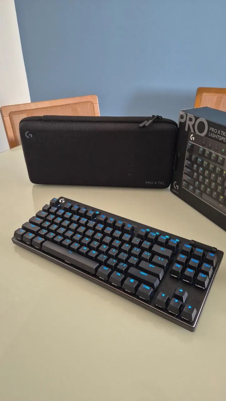 Teclado Gamer Logitech G Pro X TKL Lightspeed
