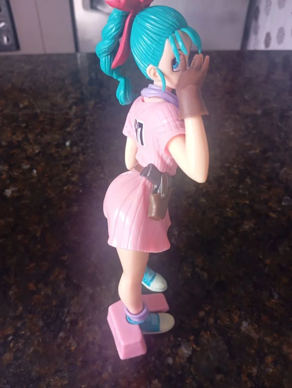Figure oficial  - Foto 2