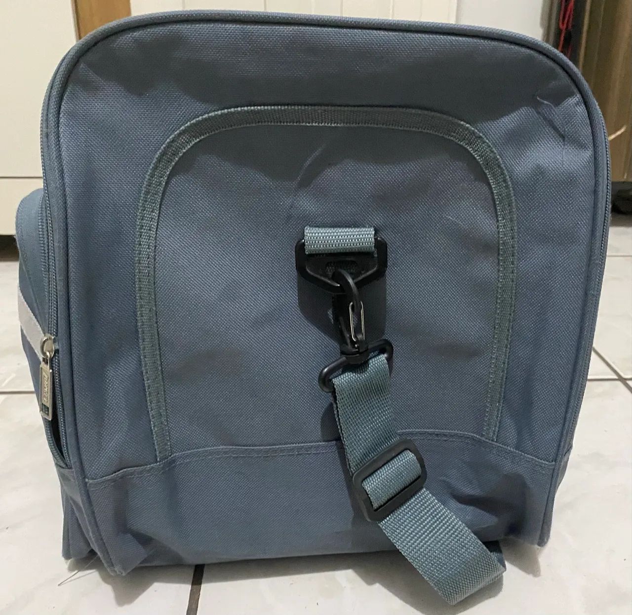 Mala Bolsa de Viagem Luxcel Grande com Vários Bolsos - Super Espaçosa e Resistente! - Foto 2