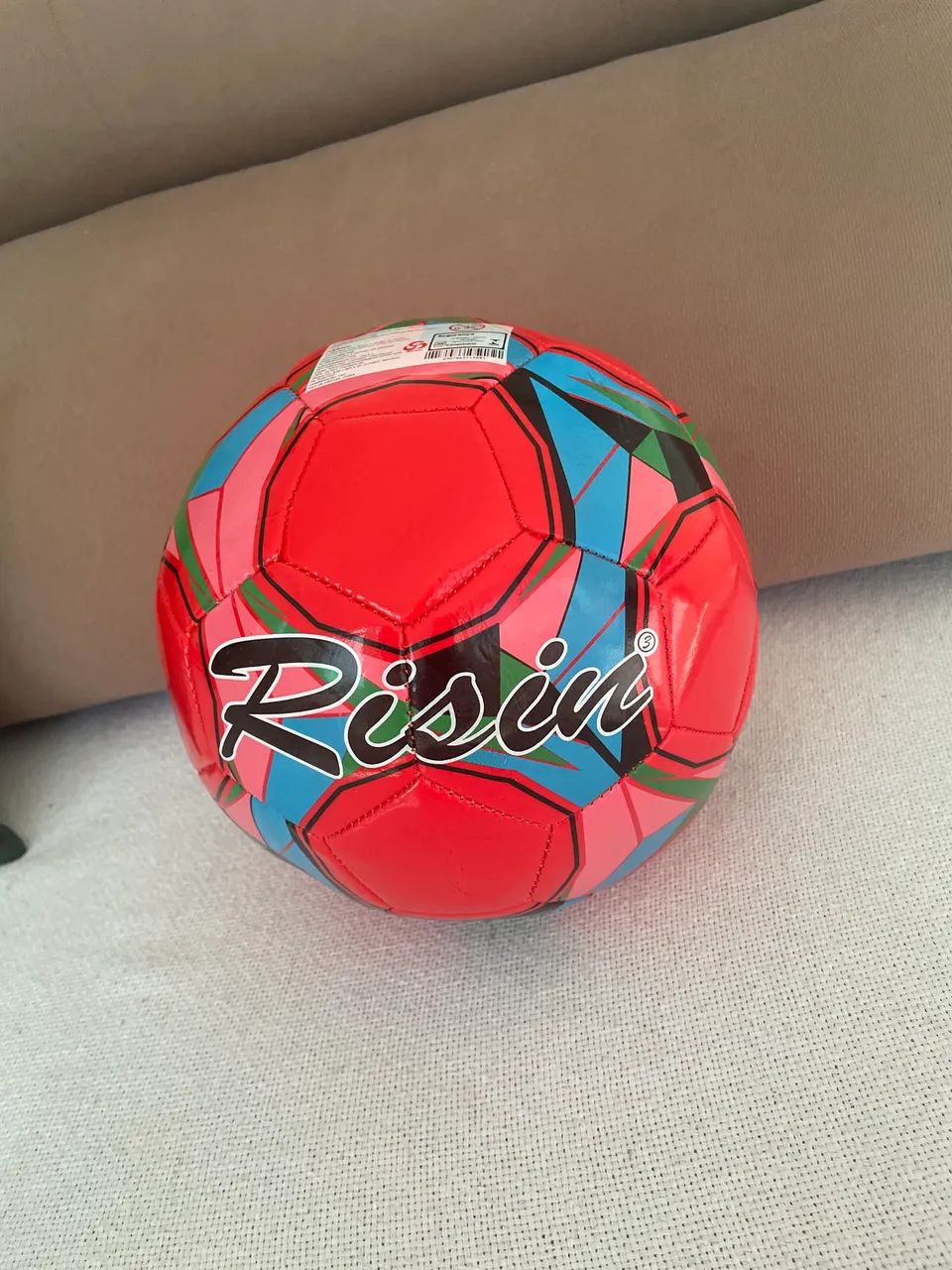 Bola Risin  - Foto 2