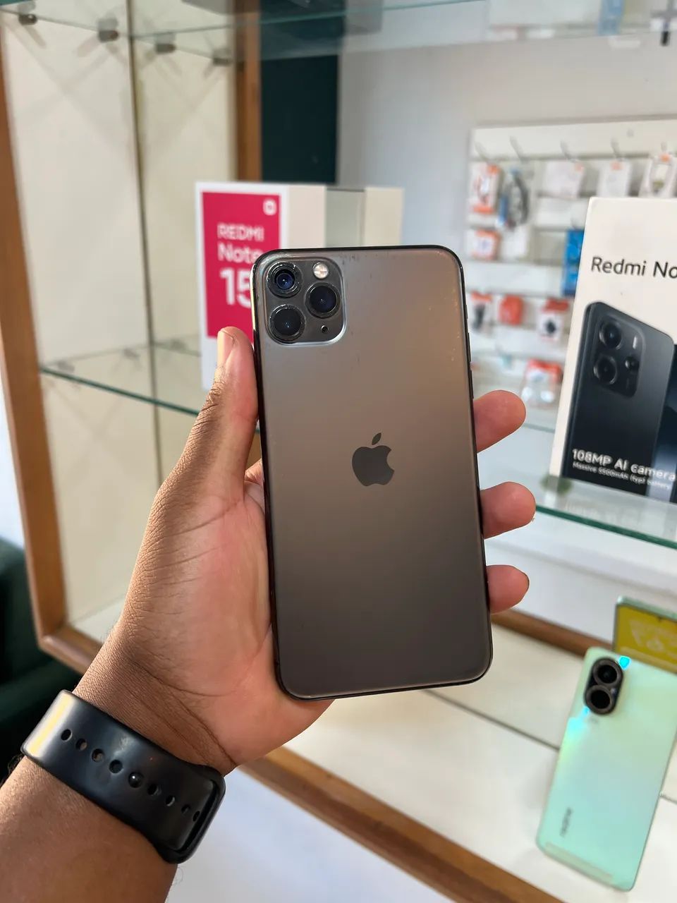 11 PRO MAX 64GB