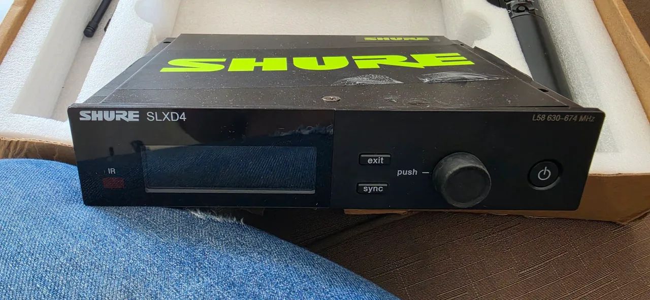 Microfone  shure SDXL 4 Na caixa com bastao profissional  - Foto 3