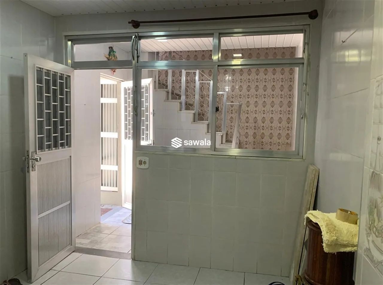 ESPAÇOSA CASA COM 538M2! 4 QUARTOS 2 TERRAÇOS PISCINA E CHURRASQUEIRA! - Foto 4