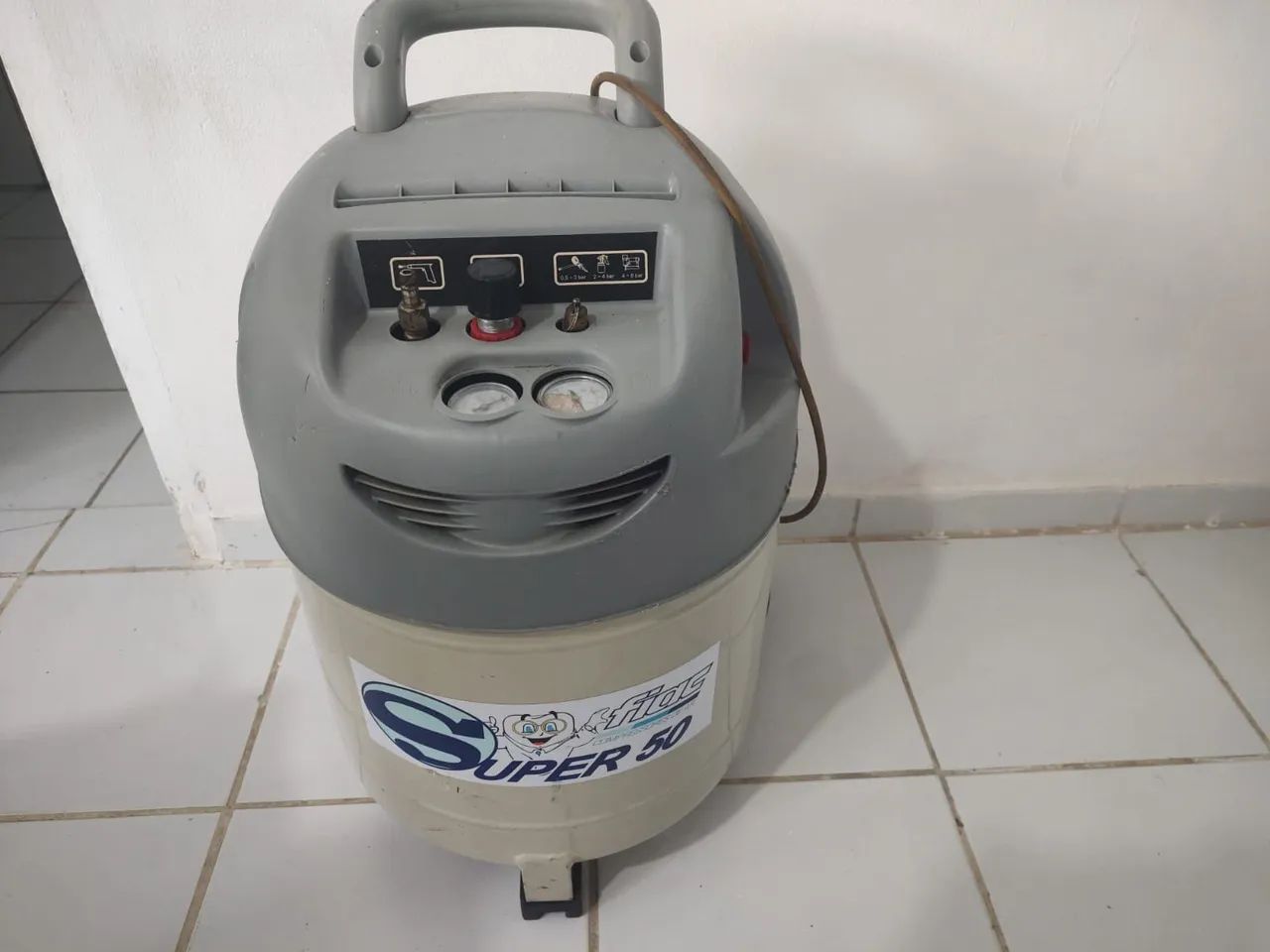 Compressor odontológico 
