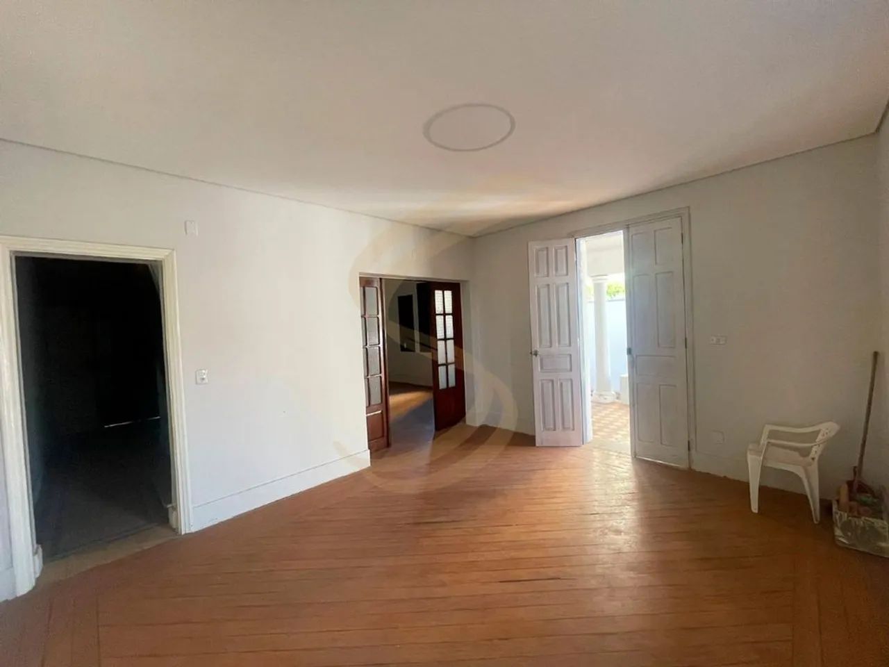 Casa clássica à venda no Centro de Mococa - SP, não perca essa oportunidade ! - Foto 4