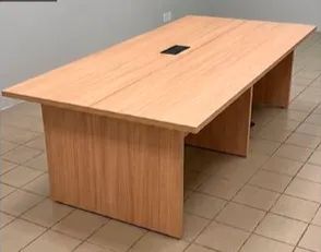 Mesa MDF com tomada