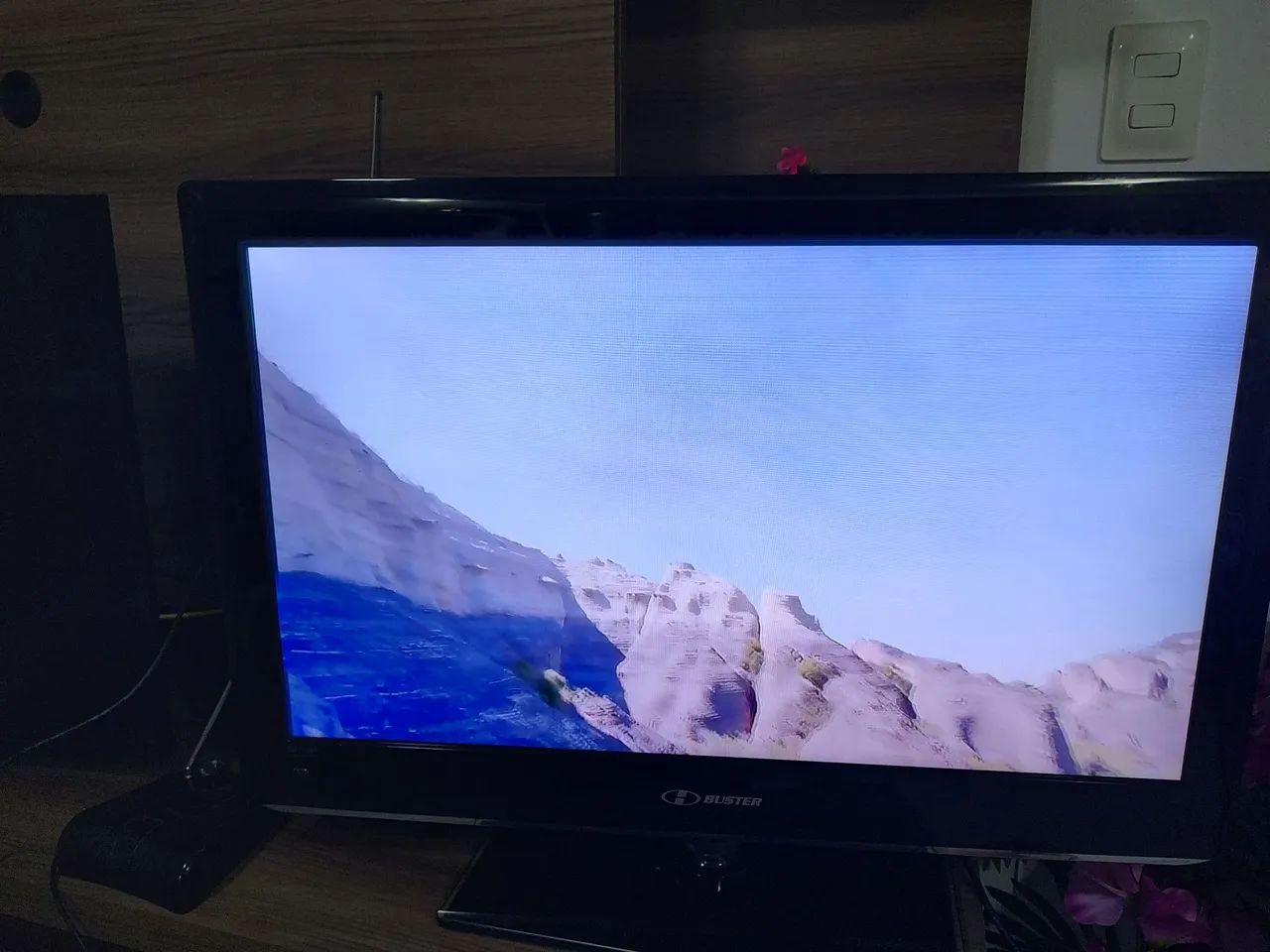 Vendo TV Buster 32"  - Foto 2