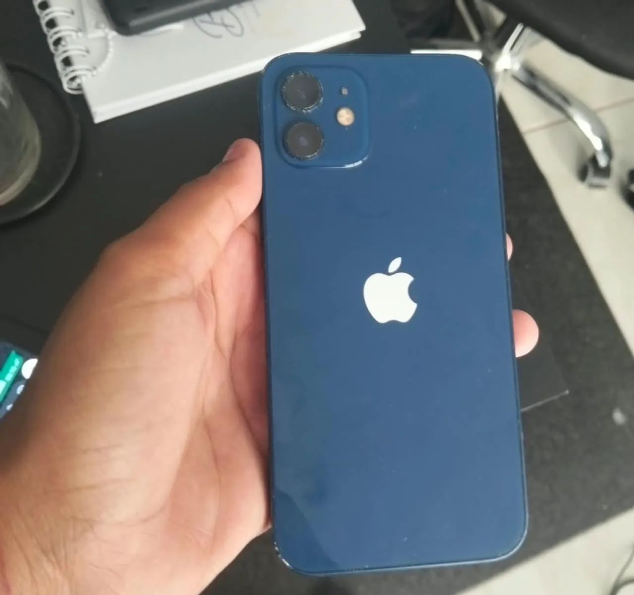 iPhone 12 capacidade da bateria 75% 64GB - Foto 2